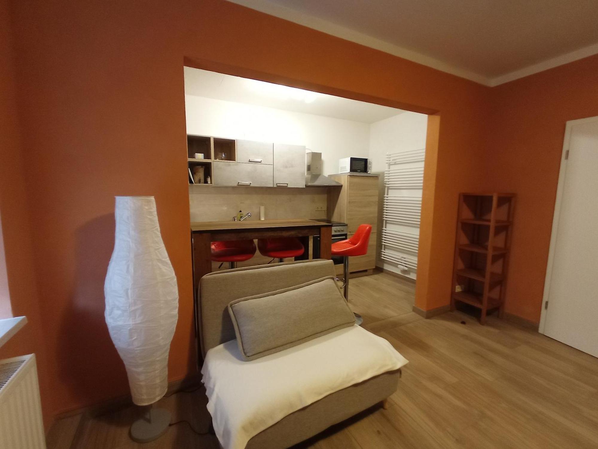 Kleine 1-Raum-Ferienwohnung Mit Hohem Komfort Teuchern エクステリア 写真